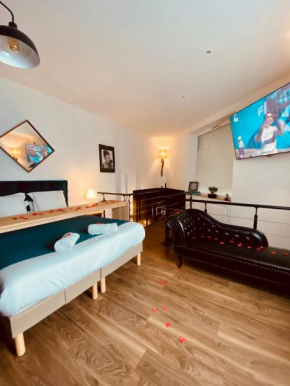 Mieuxqualhotel jacuzzi privatif La retro